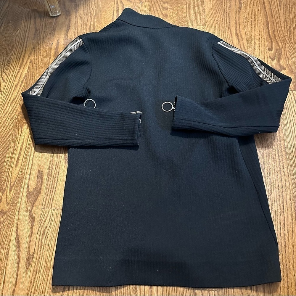 Vintage Howard Wolfe Zippered Top - Picture 6 of 14